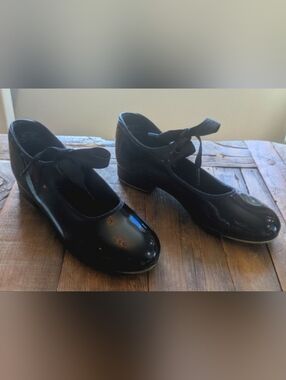 Capezio Teletone Tap Shoes‎ In Girls Size 5.5 Black
